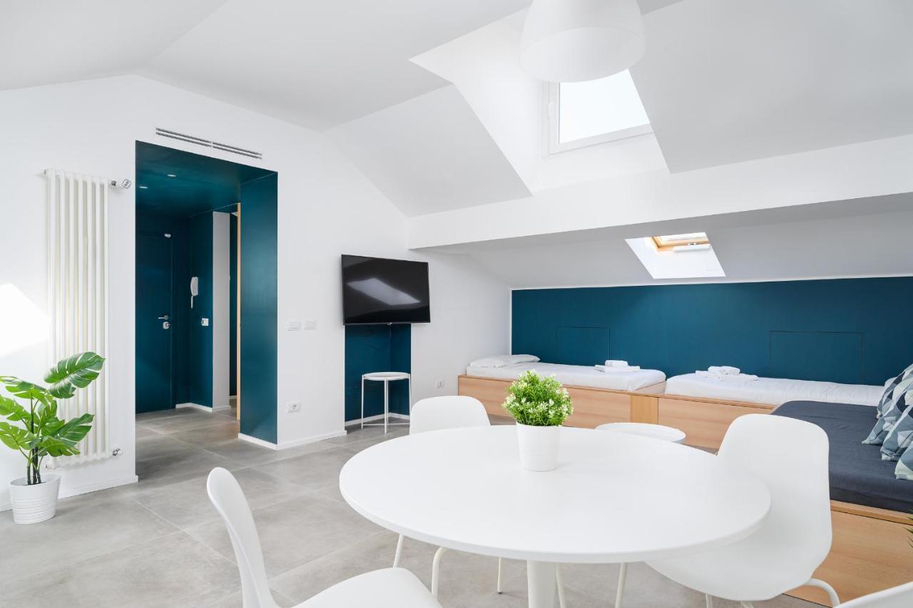 Design Attic Porta Venezia Centrale 65M2 - Self Check-In Milano Exteriör bild